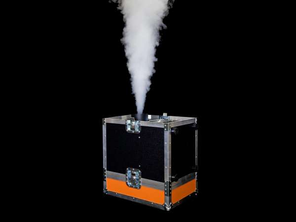 base*vertical, 1300W Nebelmaschine, Amptown Case, Vertikalbetrieb